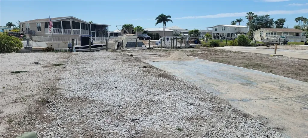 4701 Lahaina Lane Bonita Springs FL 34134