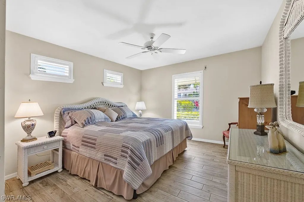 245 Marseille Drive Naples FL 34112
