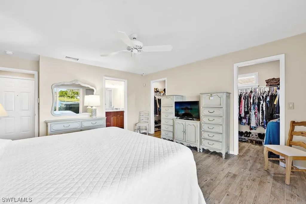 245 Marseille Drive Naples FL 34112