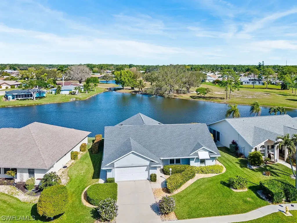 245 Marseille Drive Naples FL 34112