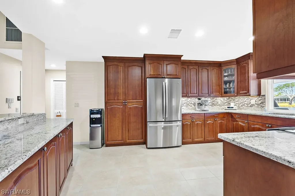 245 Marseille Drive Naples FL 34112