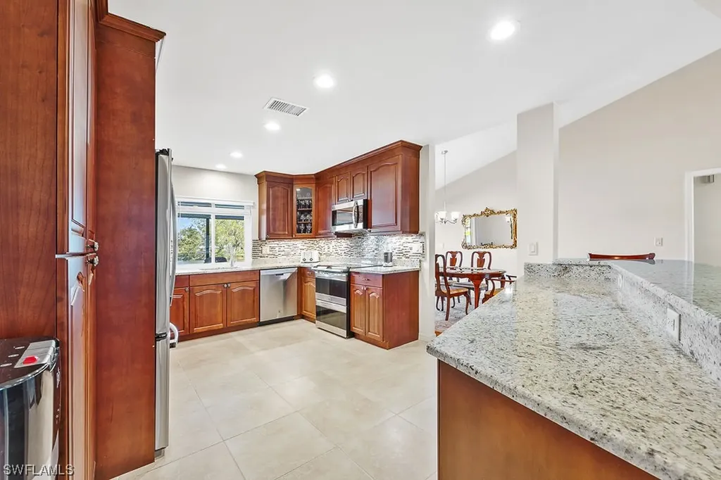 245 Marseille Drive Naples FL 34112