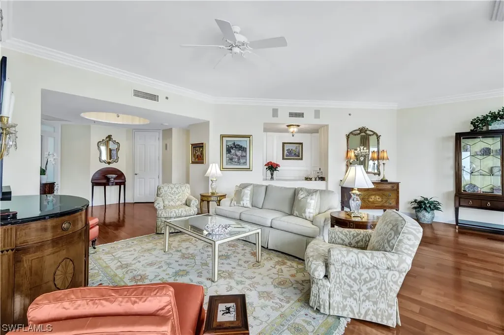 4251 Gulf Shore Boulevard N Naples FL 34103