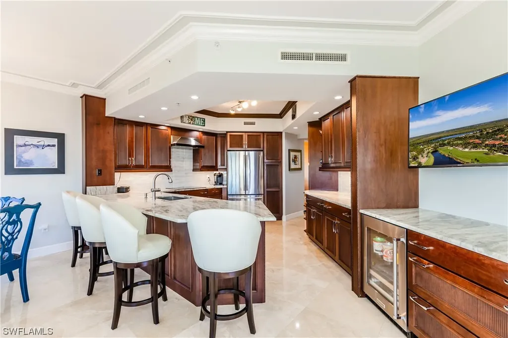 1060 Borghese Lane Naples FL 34114