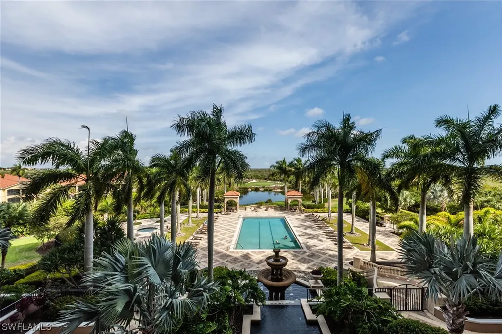 1060 Borghese Lane Naples FL 34114