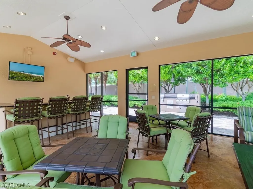 1060 Borghese Lane Naples FL 34114