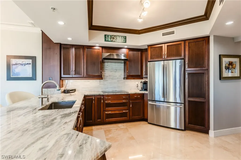 1060 Borghese Lane Naples FL 34114