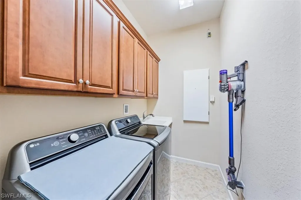 26479 Lucky Stone Road Bonita Springs FL 34135