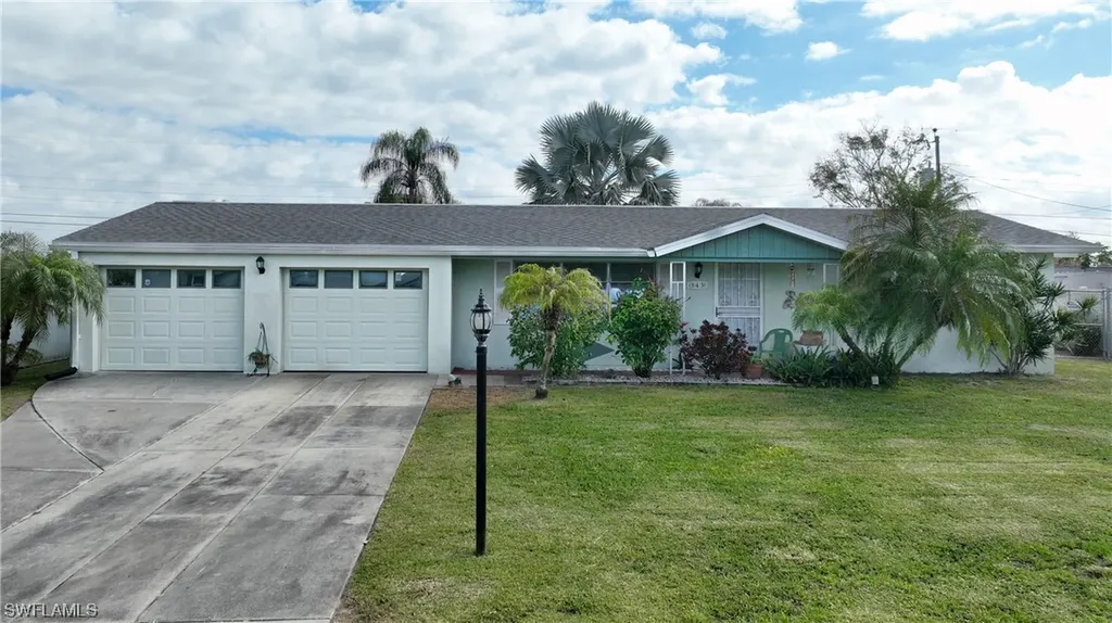 343 Beachwood Avenue Lehigh Acres FL 33936