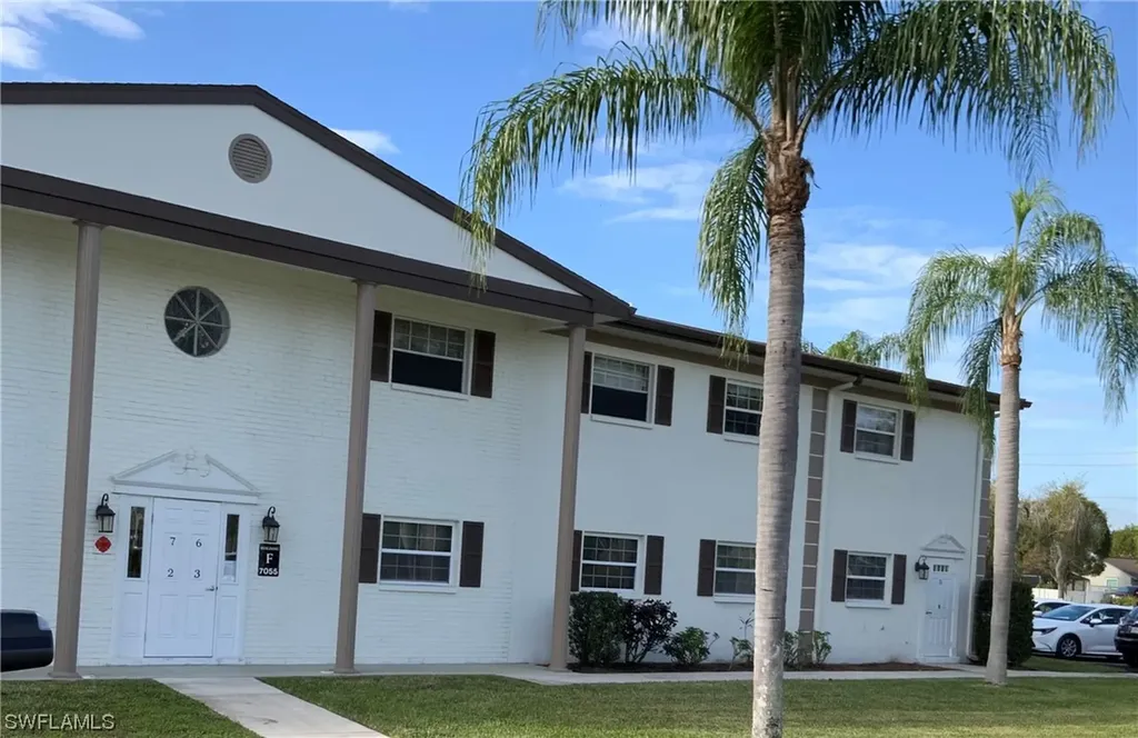 7055 New Post Drive North Fort Myers FL 33917