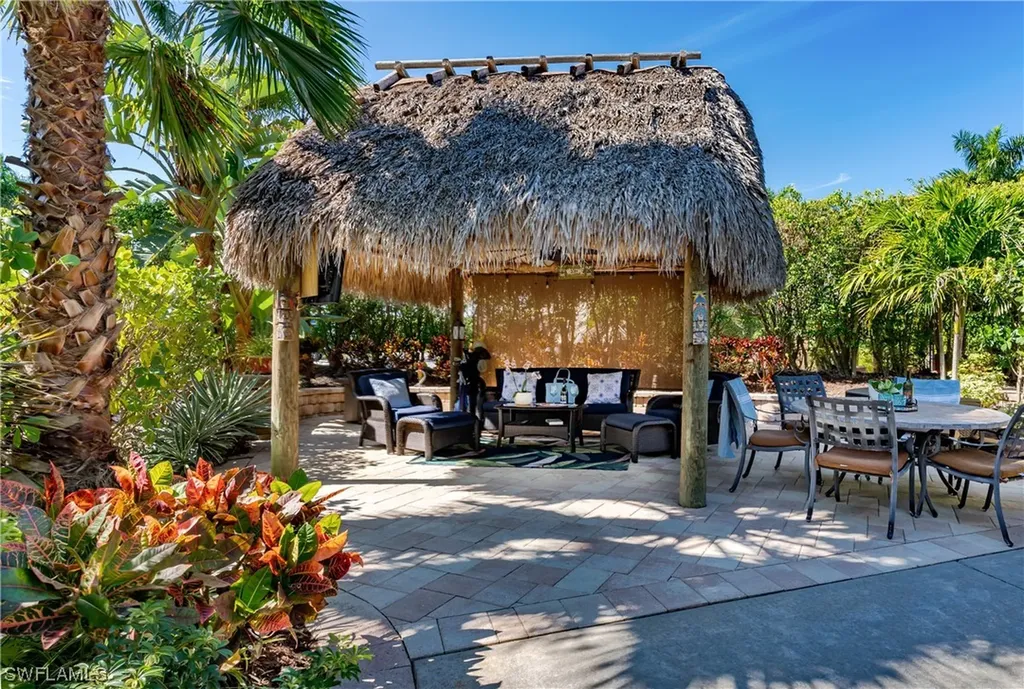 13592 Snook Circle Naples FL 34114