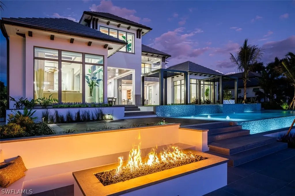 3440 Rum Row Naples FL 34102