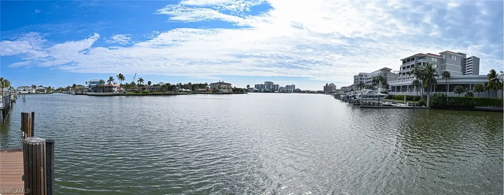 128 Bayview Avenue Naples FL 34108