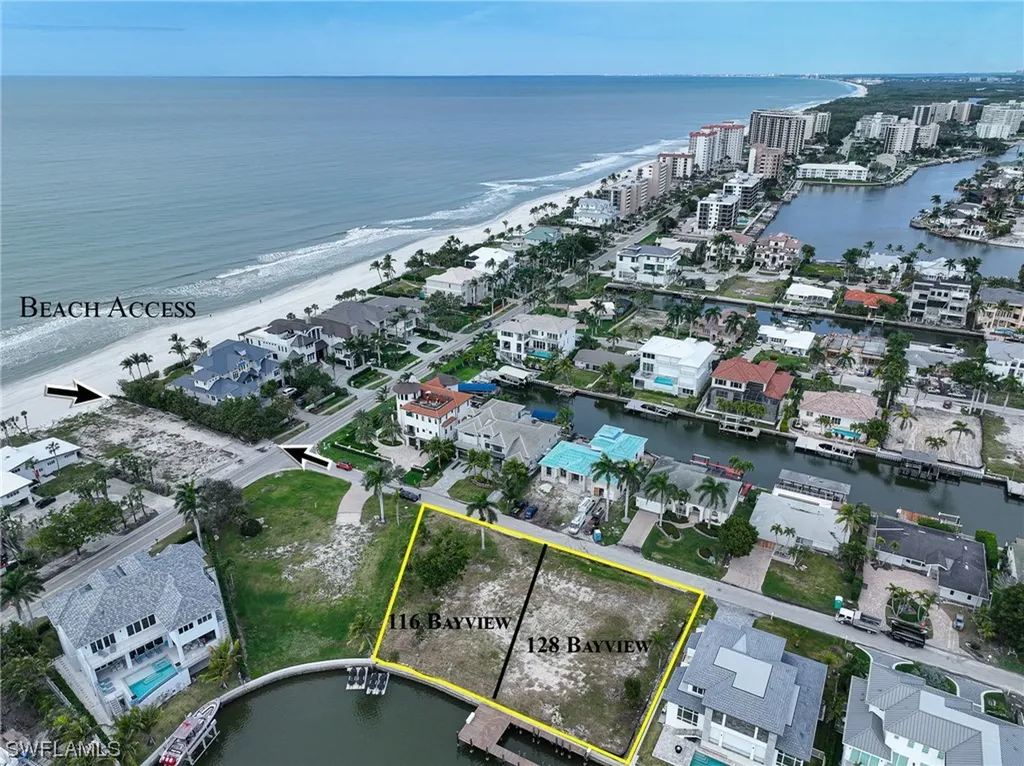 128 Bayview Avenue Naples FL 34108