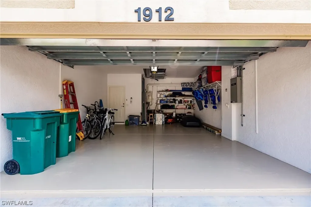 1912 Tarpon Bay Drive N Naples FL 34119
