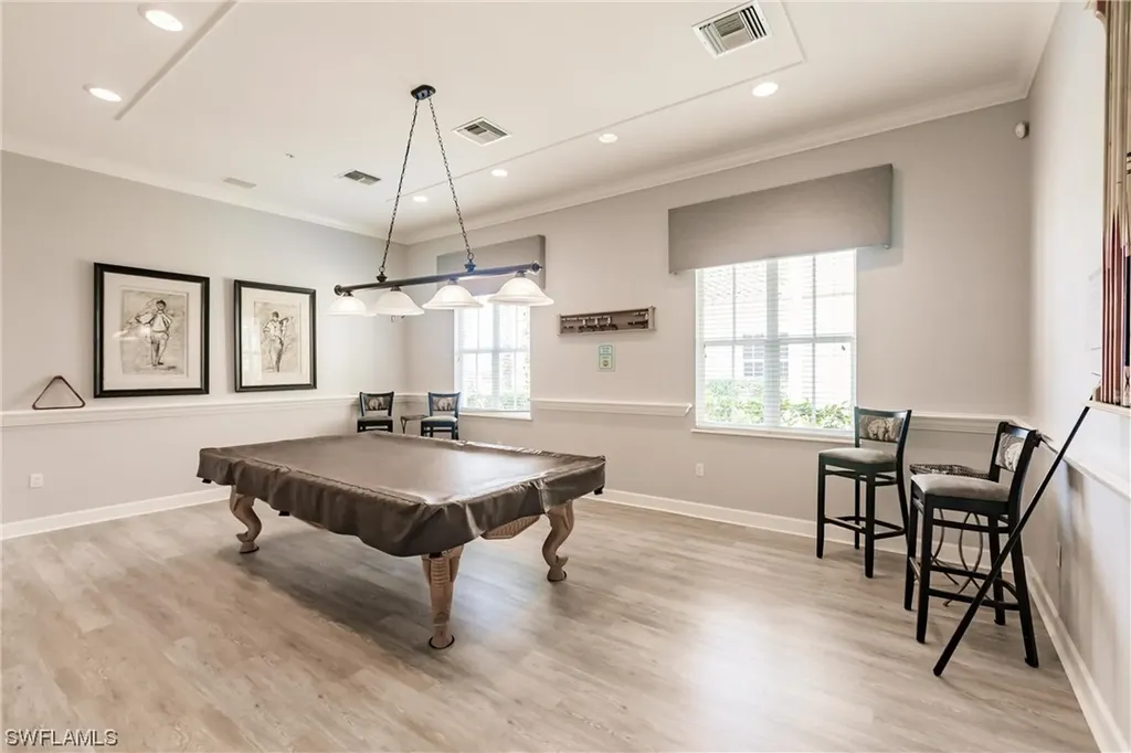 1912 Tarpon Bay Drive N Naples FL 34119