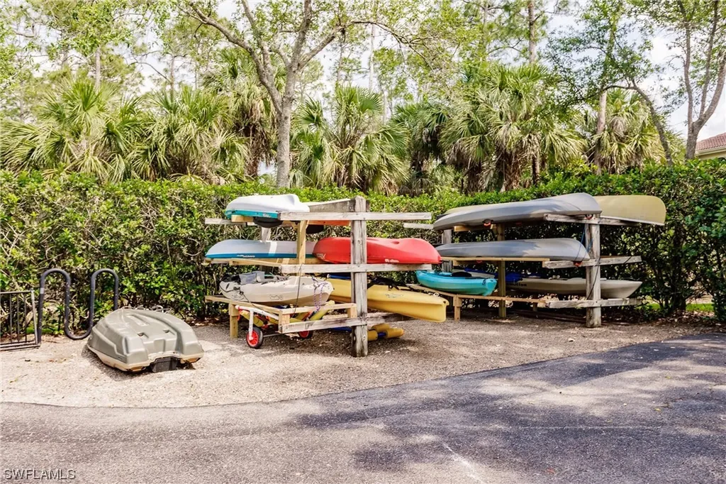 1912 Tarpon Bay Drive N Naples FL 34119