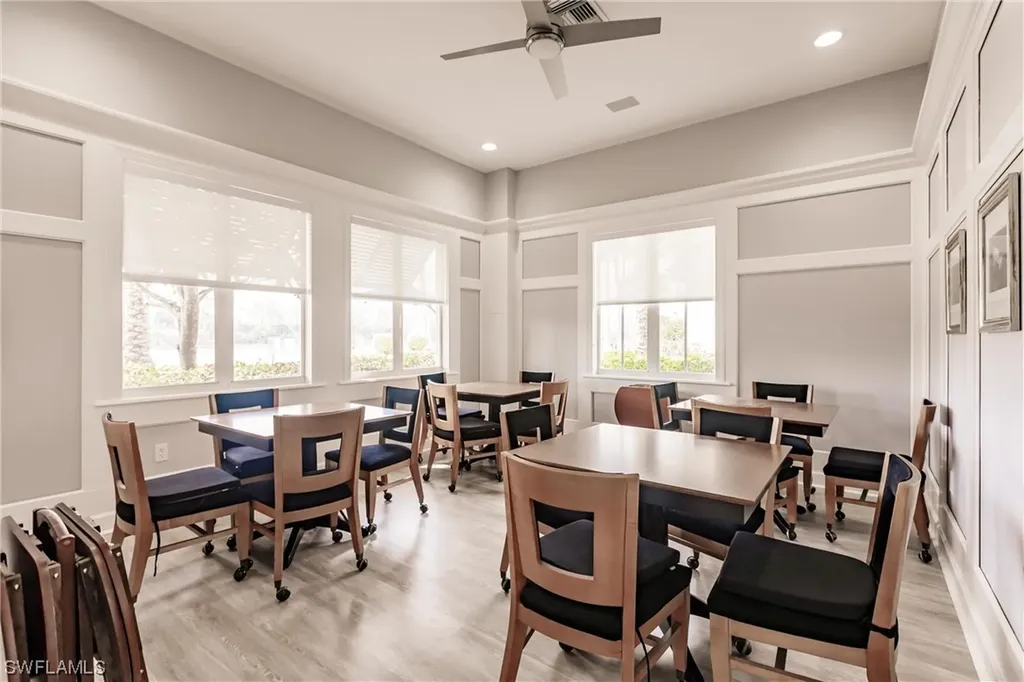 1912 Tarpon Bay Drive N Naples FL 34119