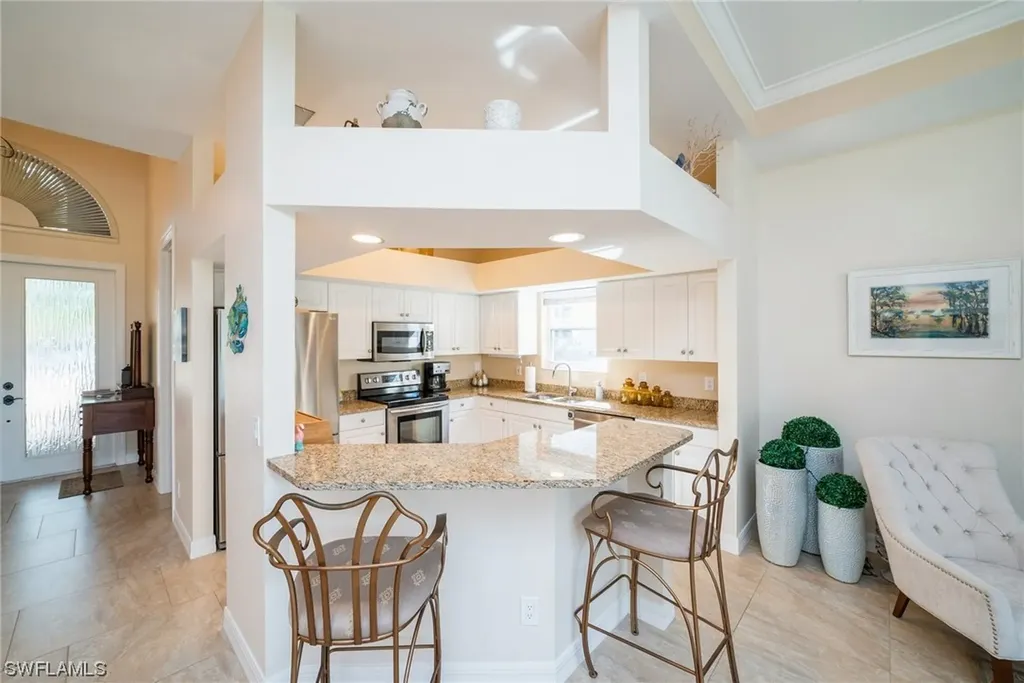 4008 Kensington High Street Naples FL 34105