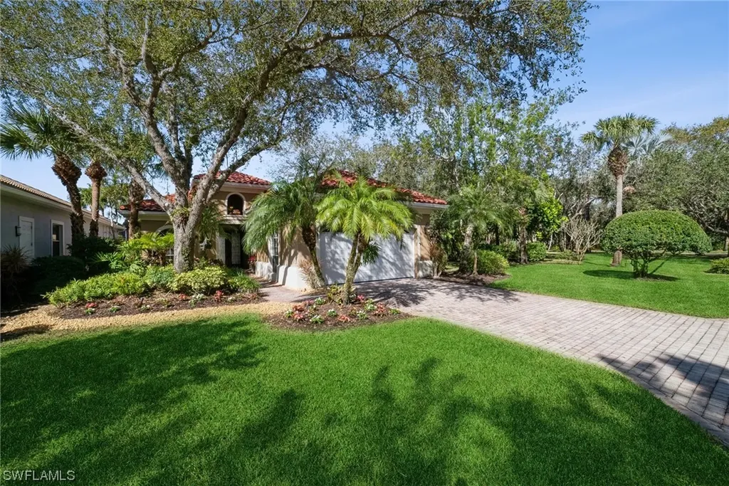 4008 Kensington High Street Naples FL 34105