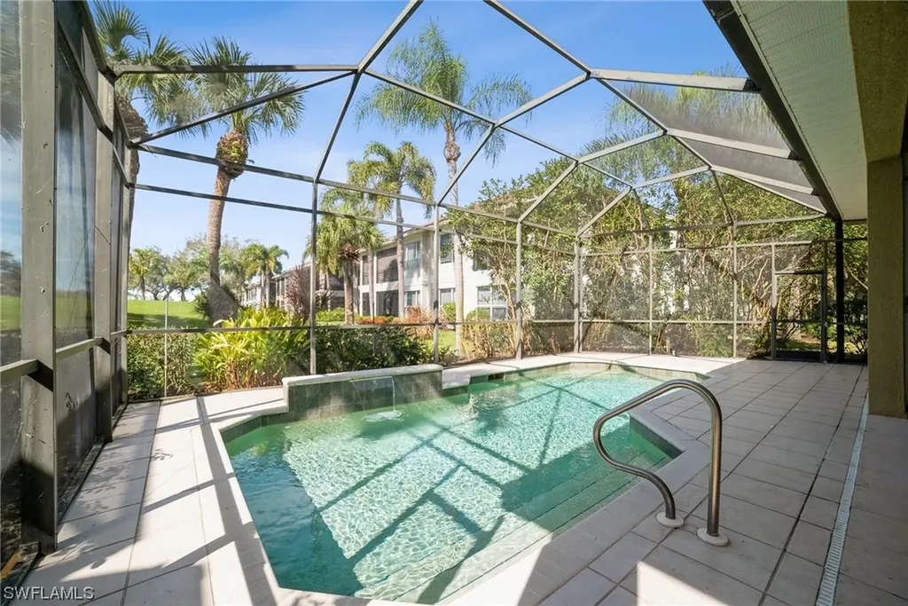 4008 Kensington High Street Naples FL 34105