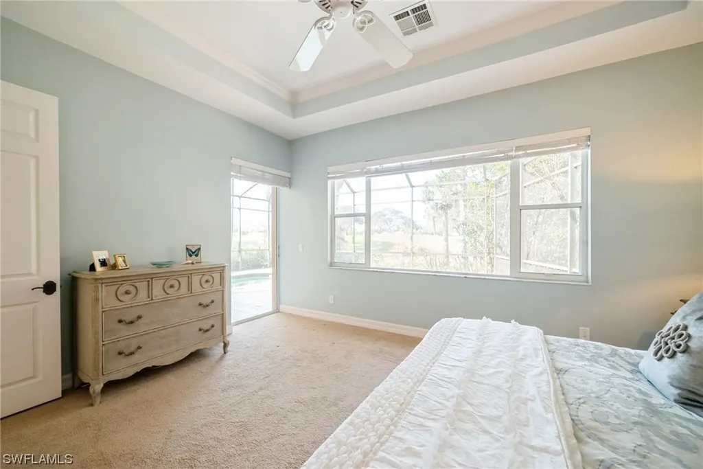 4008 Kensington High Street Naples FL 34105