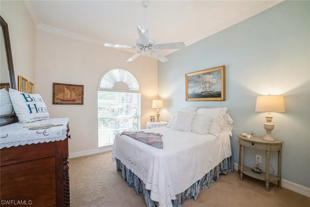 4008 Kensington High Street Naples FL 34105