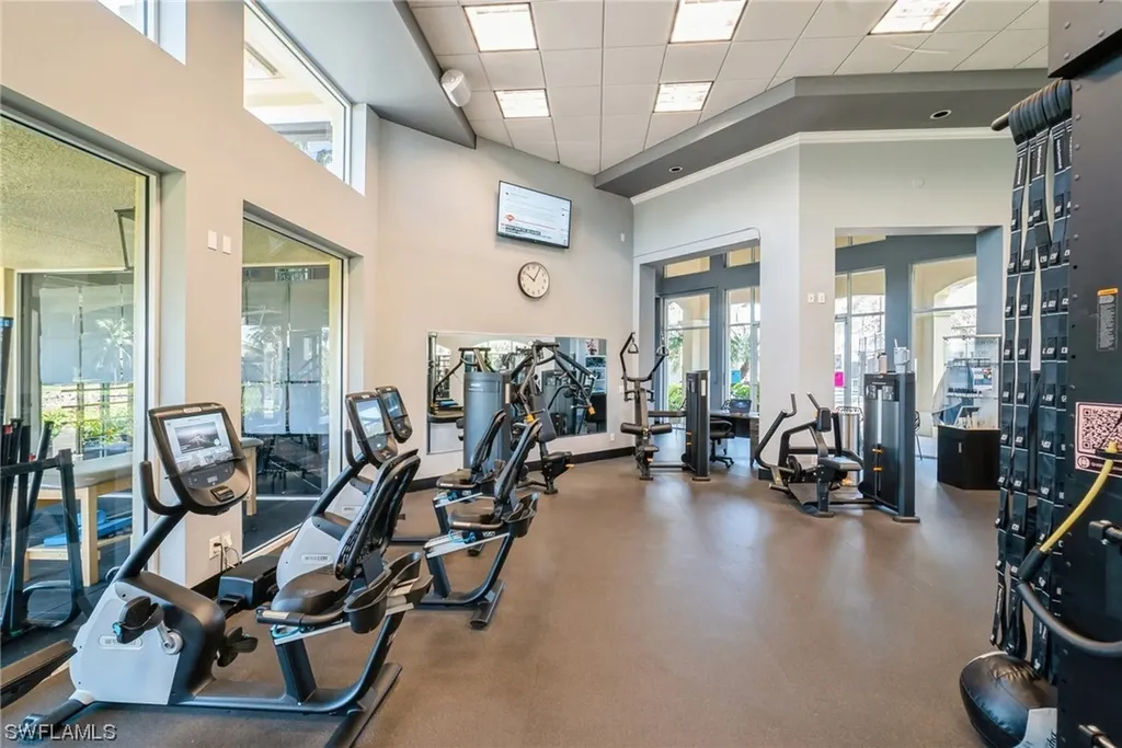 4008 Kensington High Street Naples FL 34105