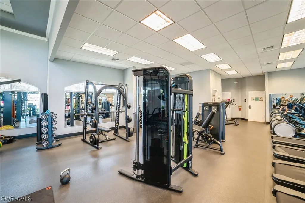 4008 Kensington High Street Naples FL 34105