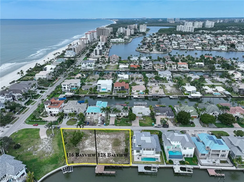 116 Bayview Avenue Naples FL 34108