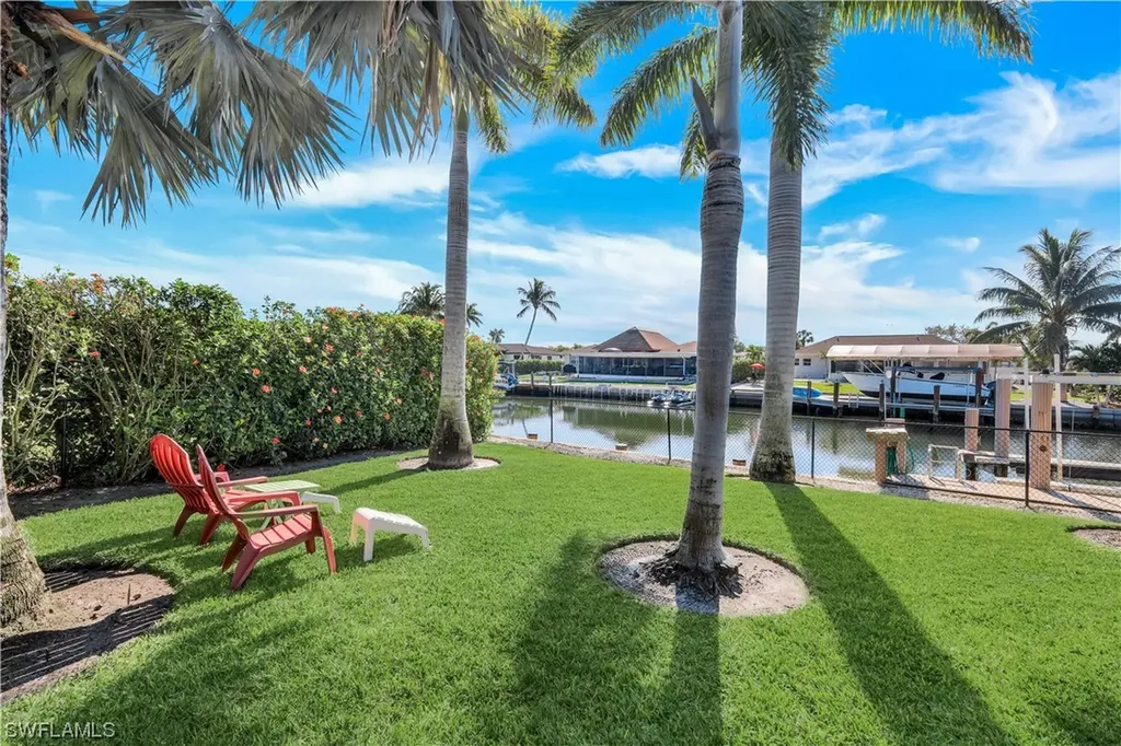 746 Apple Court Marco Island FL 34145