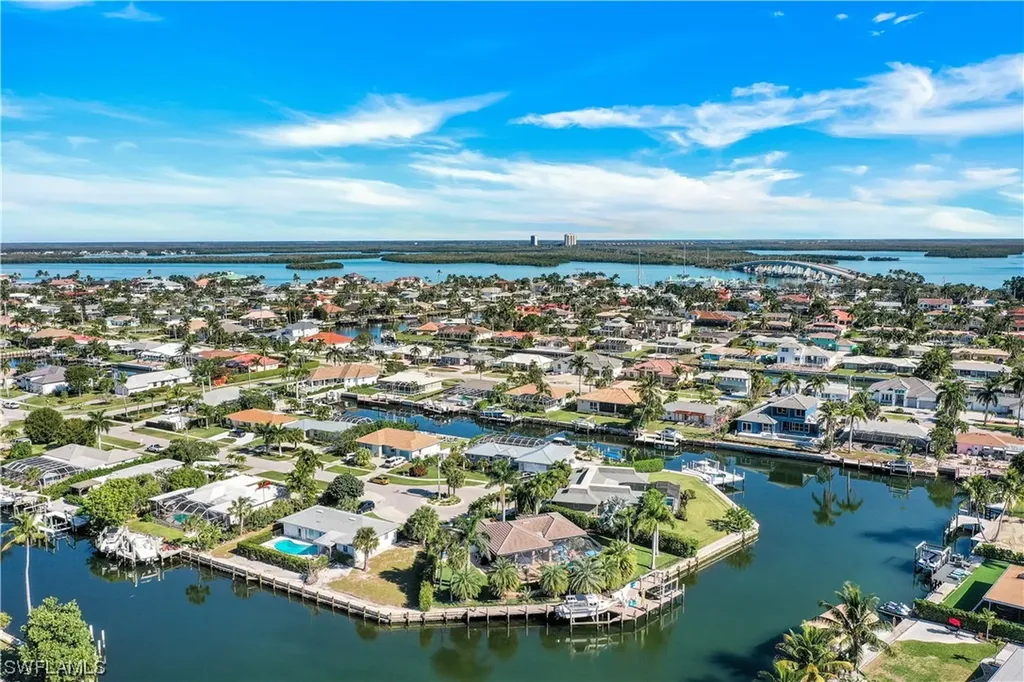 746 Apple Court Marco Island FL 34145