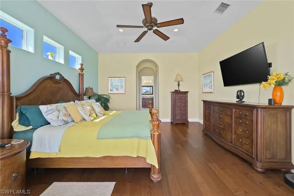 360 Seminole Way Fort Myers Beach FL 33931