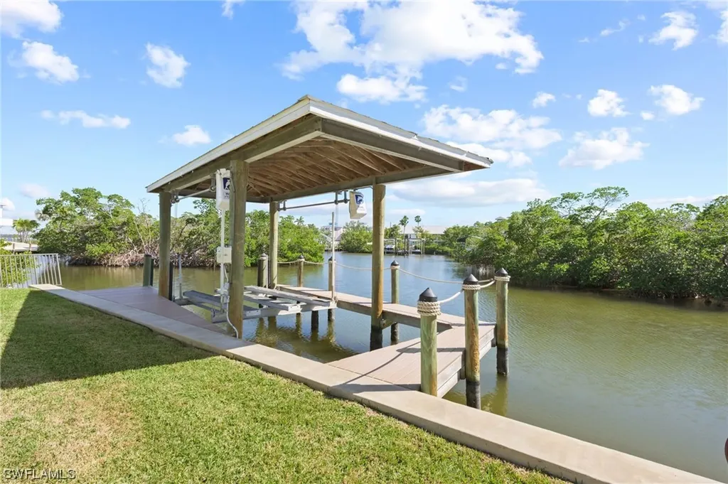 360 Seminole Way Fort Myers Beach FL 33931