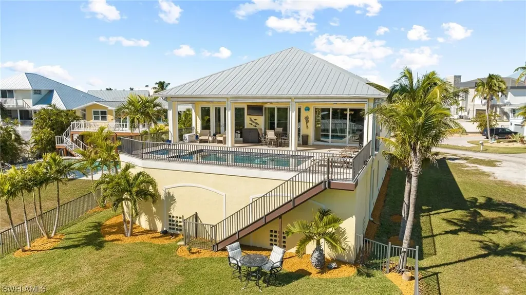 360 Seminole Way Fort Myers Beach FL 33931