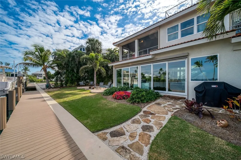 1500 Angel Drive Sanibel FL 33957