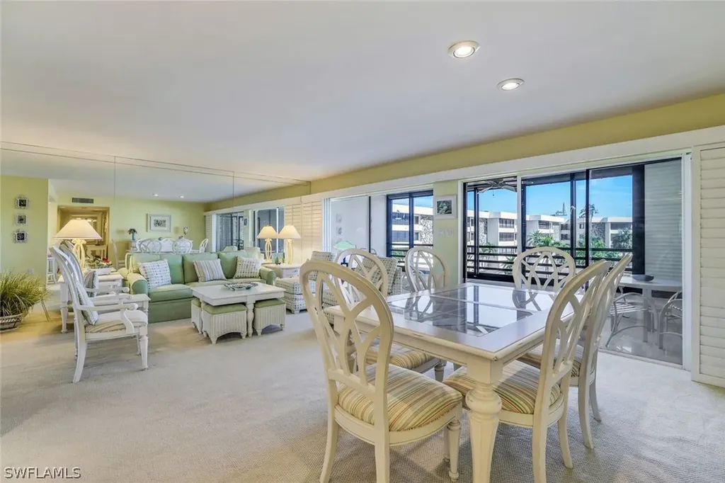 1605 Middle Gulf Drive Sanibel FL 33957
