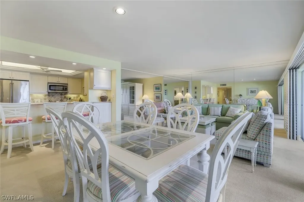 1605 Middle Gulf Drive Sanibel FL 33957
