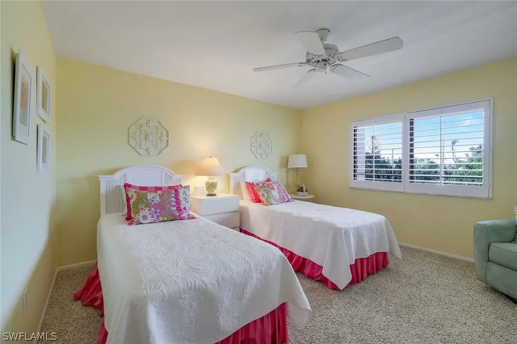 1605 Middle Gulf Drive Sanibel FL 33957
