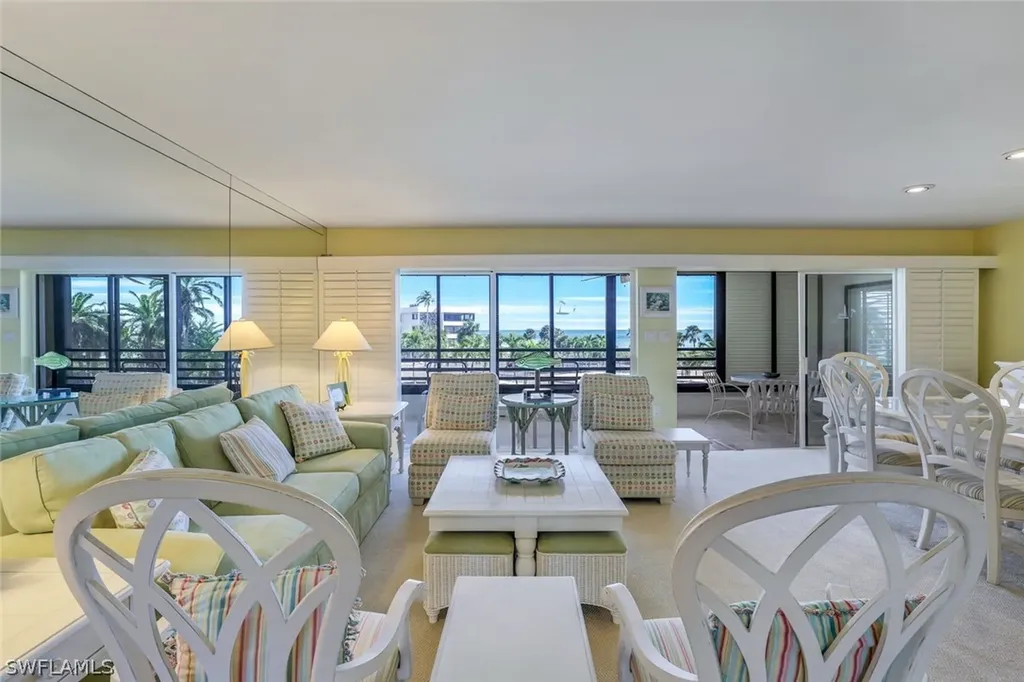 1605 Middle Gulf Drive Sanibel FL 33957