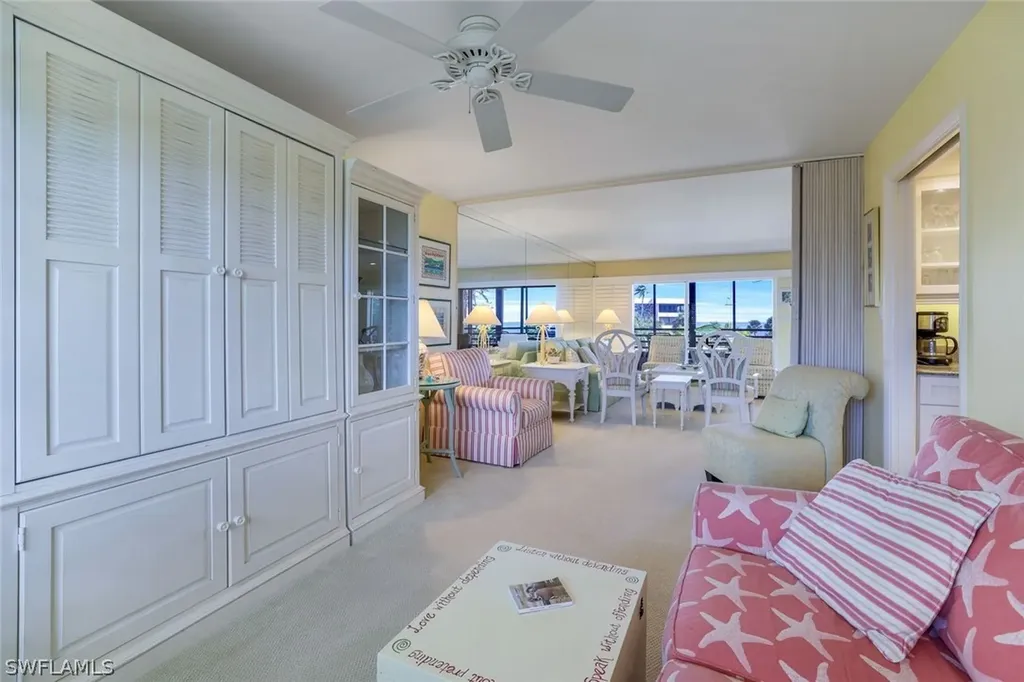 1605 Middle Gulf Drive Sanibel FL 33957