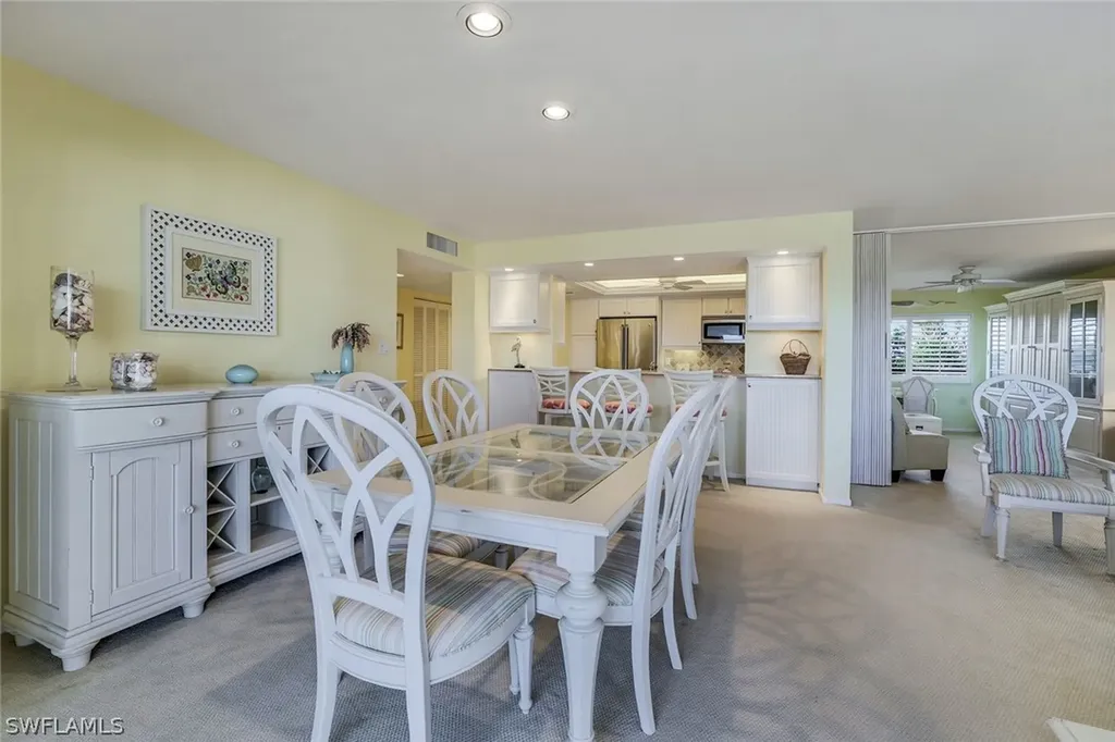 1605 Middle Gulf Drive Sanibel FL 33957