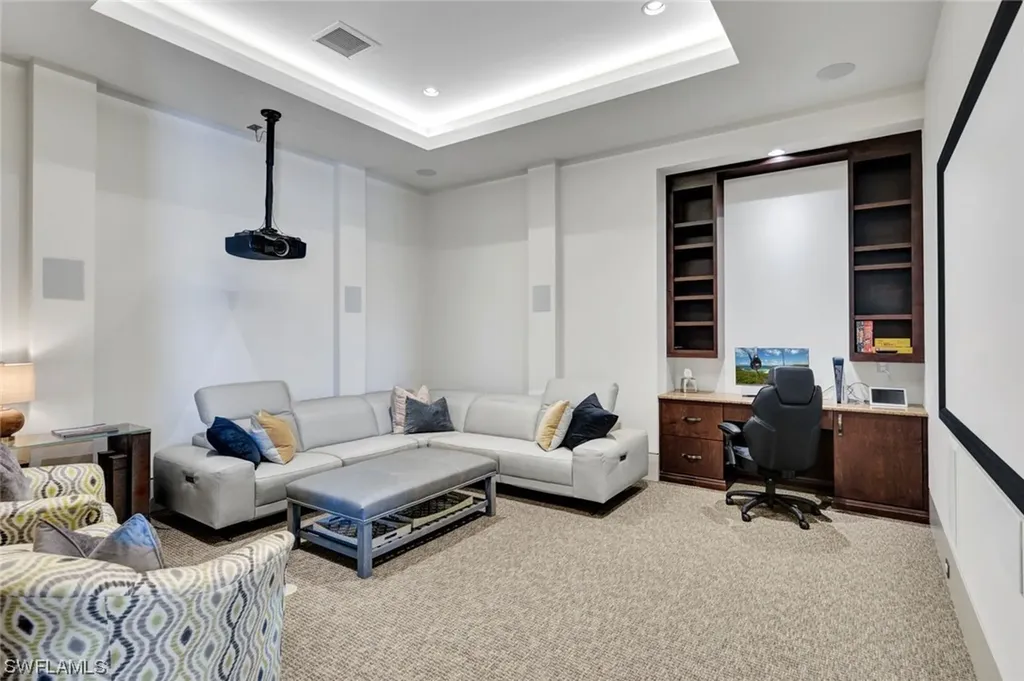 4431 Wayside Drive Naples FL 34119