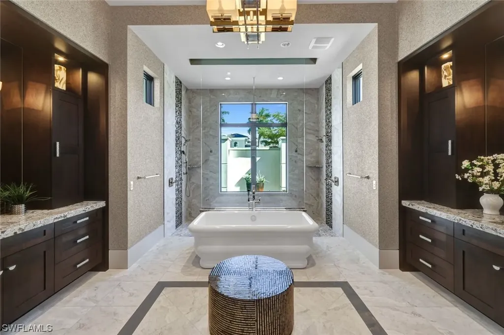 4431 Wayside Drive Naples FL 34119