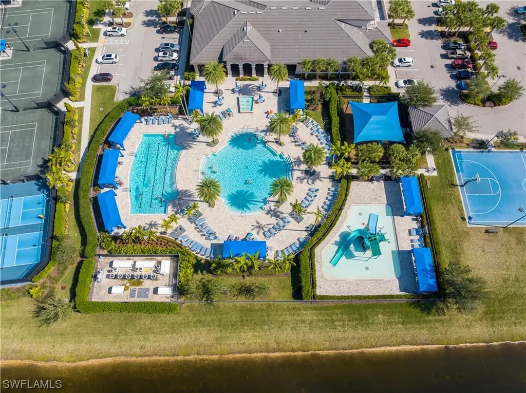 11816 Meadowrun Circle Fort Myers FL 33913
