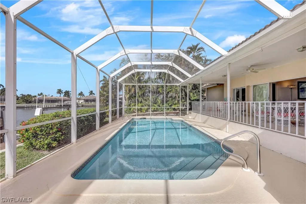 1726 Hummingbird Court Marco Island FL 34145