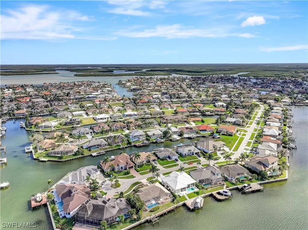 1726 Hummingbird Court Marco Island FL 34145