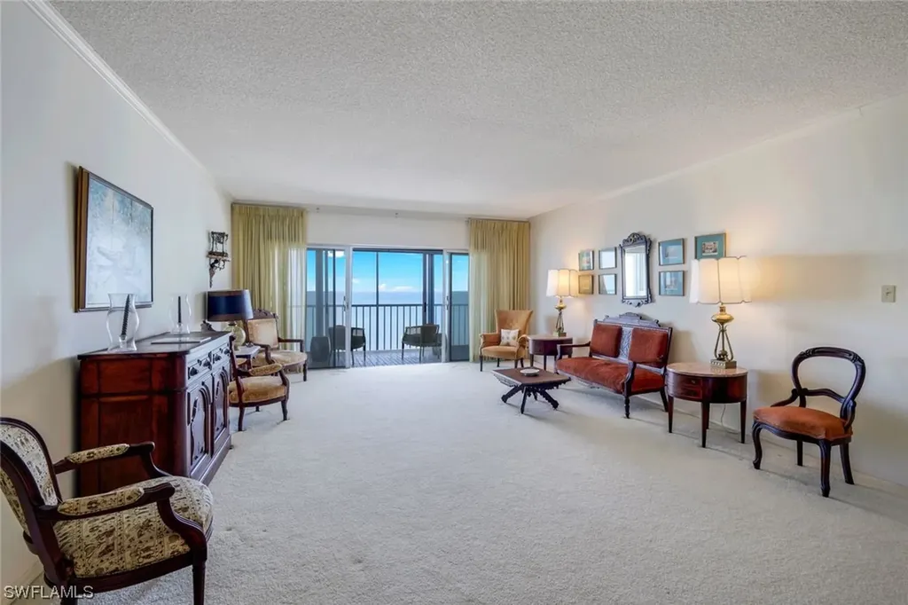 2885 Gulf Shore Boulevard N Naples FL 34103