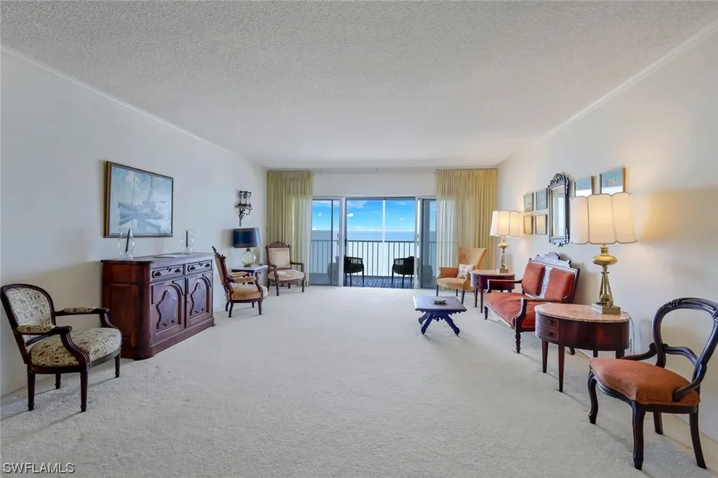 2885 Gulf Shore Boulevard N Naples FL 34103