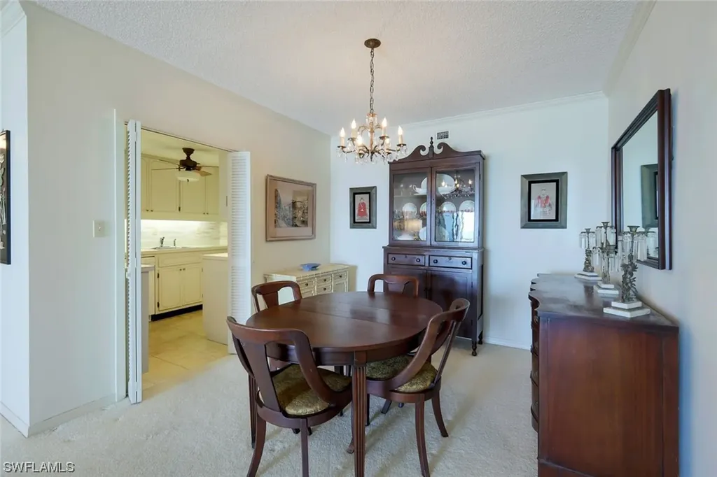 2885 Gulf Shore Boulevard N Naples FL 34103
